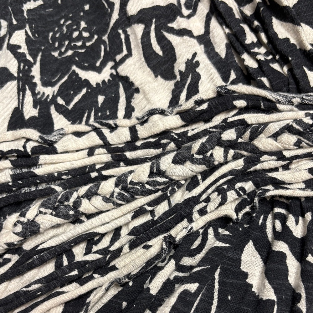 Y2K LOFT Black and Cream Floral Blouse - Picture 11 of 15